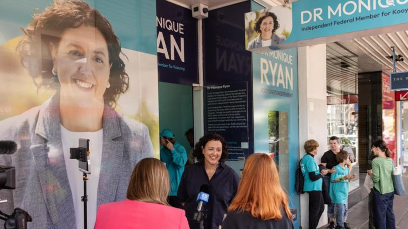 Independent Monique Ryan is in a battle with Liberal candidate Amelia Hamer for the seat of Kooyong. (Diego Fedele/AAP PHOTOS)