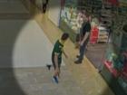 Bondi stabbings: New footage showing hero cop Amy Scott drawing her gun to stop killer Joel Cauchi released
7 NEWS