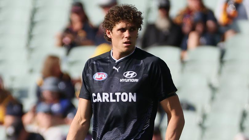 A training mishap won’t stop Charlie Curnow from facing St Kilda, says Carlton’s coach.