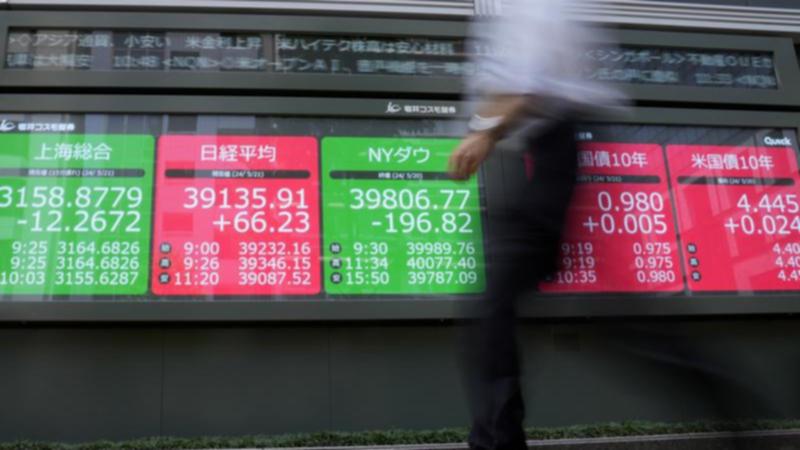 A temporary halt in the trade war between the US and China has eased worries of a global recession. 