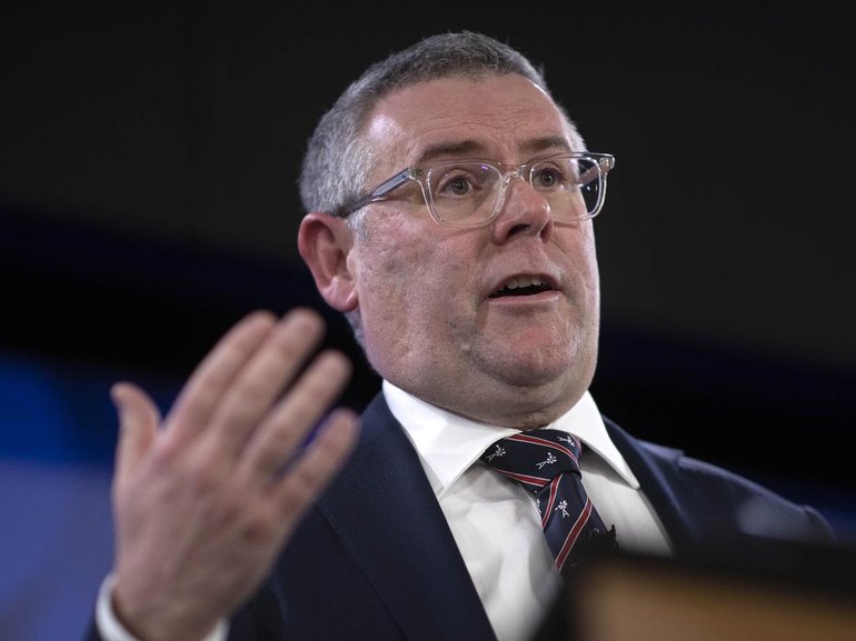 Federal Agriculture Minister Murray Watt. 