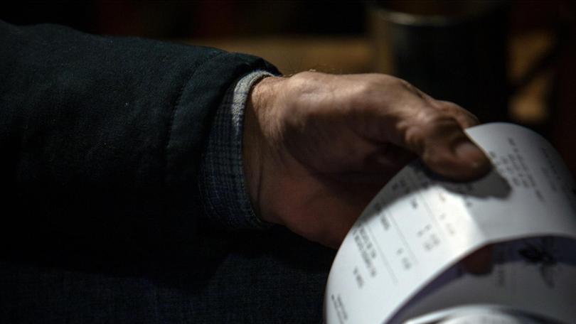 Aussies are being urged to keep an eye on their interest rates. Picture: NewsWire / Emma Brasier