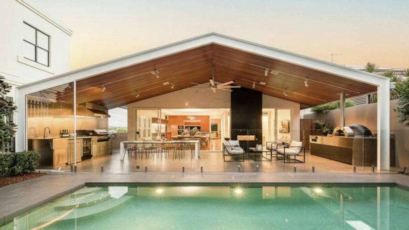 SOLD: 8 Gresham Street, East Brisbane, QLD 4169