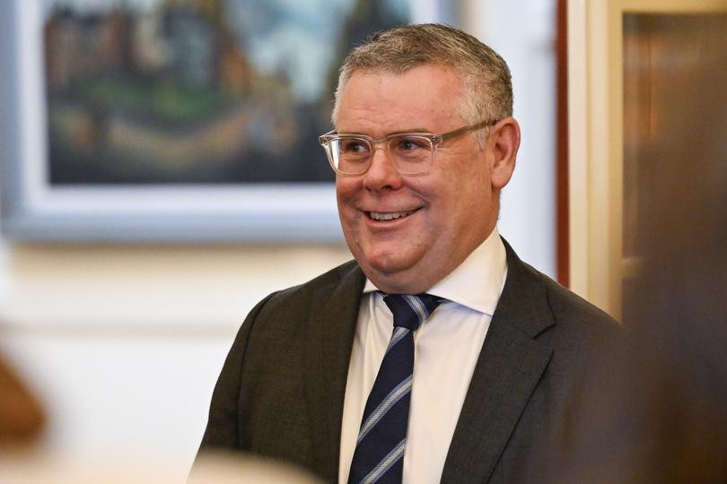 Murray Watt has vowed to make a call on the contentious North West Shelf project by the end of the the month ahead of a trip to Perth tonight to meet key parties.