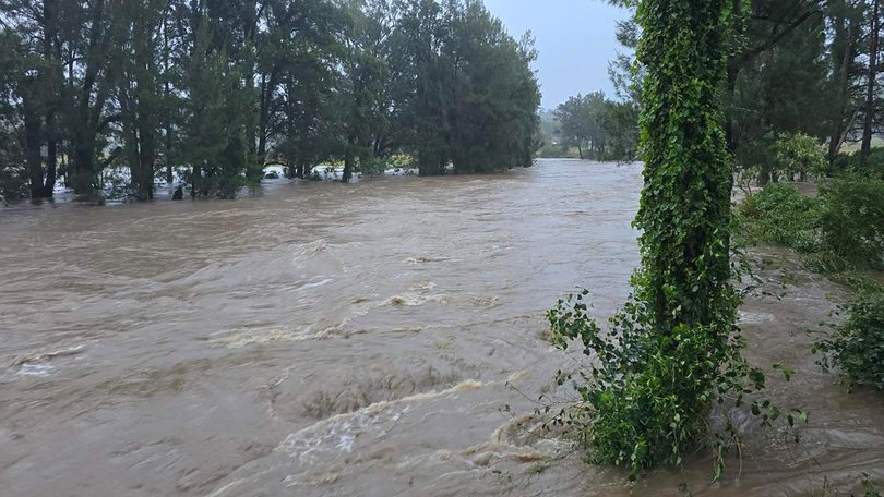 The river was flooding at a level ‘never seen before’, the SES said.