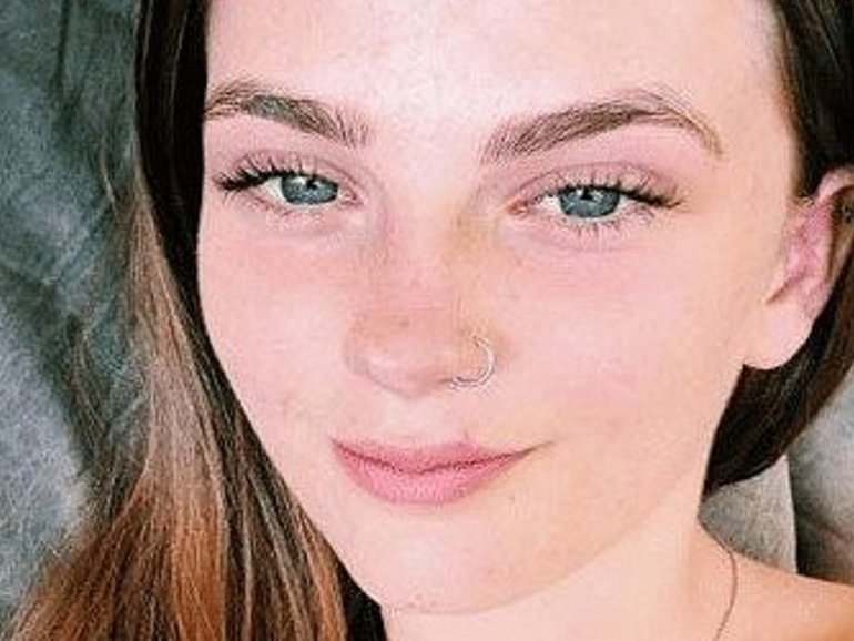Police appeal for public assistance as they investigate the disappearance of 17-year-old Pheobe Bishop.