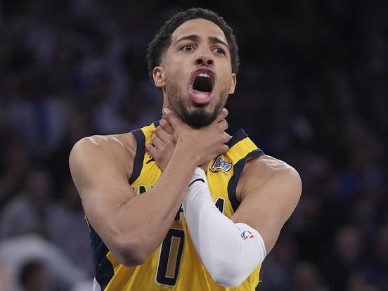 Tyrese Haliburton lets the home Knicks fans know they blew the Eastern Conference finals opener. (AP PHOTO)