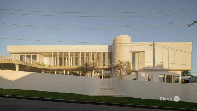 The best properties to see this Saturday the 24th of May.