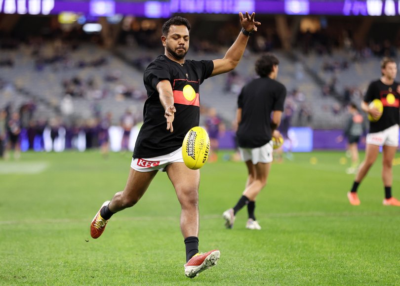 PERTH, AUSTRALIA - MAY 24: Willie Rioli of the Power warms up during the 2025 AFL Round 11 match between Walyalup (Fremantle Dockers) and Yartapuulti (Port Adelaide Power) at Optus Stadium on May 24, 2025 in Perth, Australia. (Photo by Janelle St Pierre/AFL Photos)