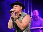 Shannon Noll at Yellowfields.