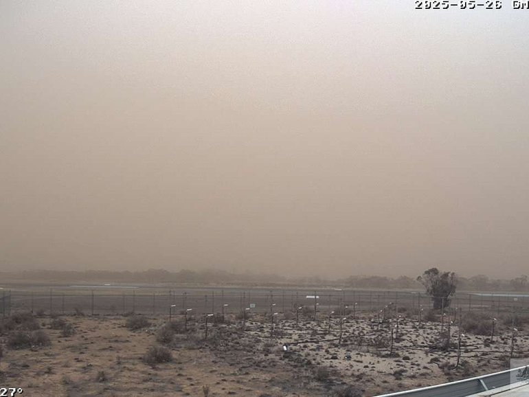 Authorities are warning people in Sydney to stay indoors.