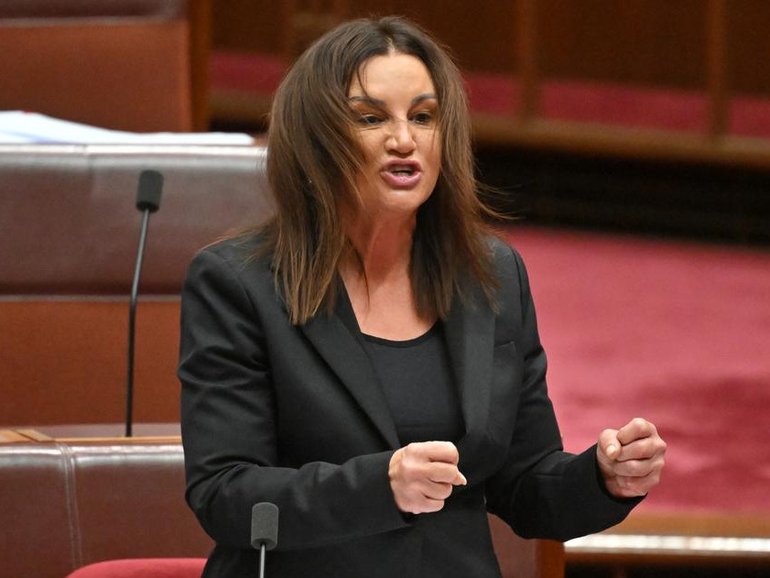Independent Senator Jacqui Lambie is back in the house after a nail biting election count. (Mick Tsikas/AAP PHOTOS)
