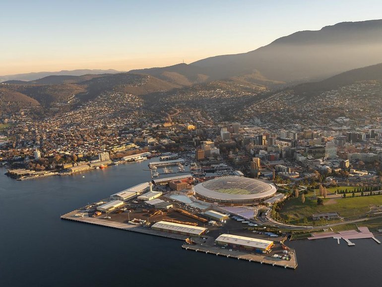 Tasmania's new stadium is now slated to cost $945 million, well up from previous estimates. (HANDOUT/TASMANIAN GOVERNMENT)