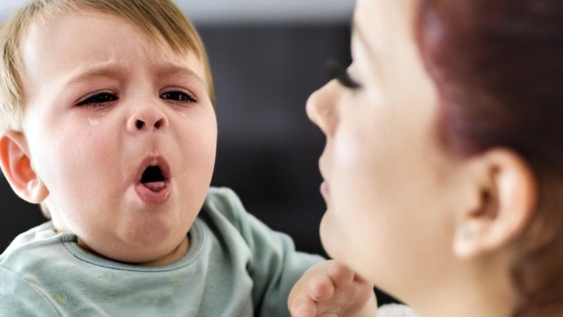 A popular baby teething powder has been recalled after fears that glass fragments could be found inside the bottles.