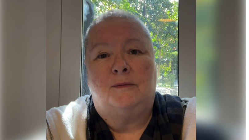 Australian actor Magda Szubanski has revealed she has been diagnosed with cancer.