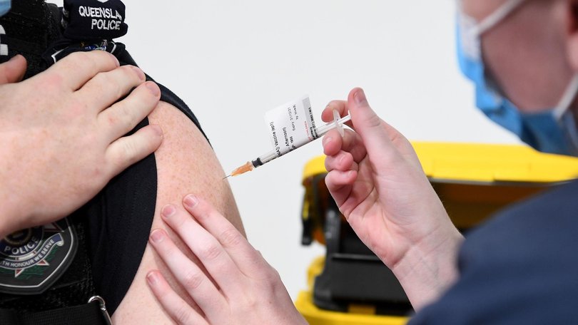 Fewer than 250,000 Queenslanders have received their free Covid booster. Picture: NewsWire / Dan Peled