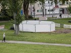 One of three unexploded WWII bombs is fenced off as specialists prepare to defuse them in Cologne.