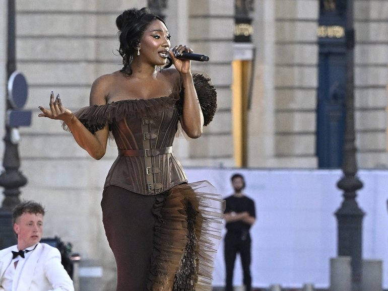 Aya Nakamura performs.