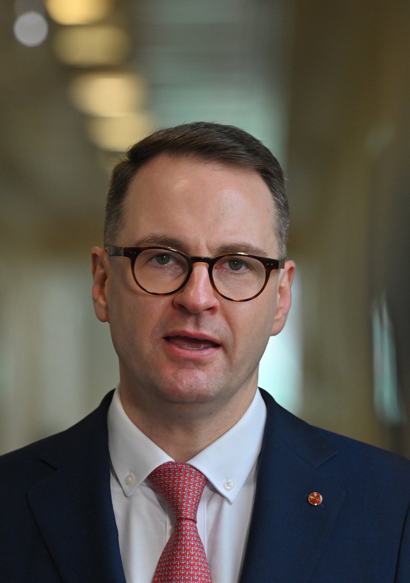 Liberal senator Andrew Bragg.