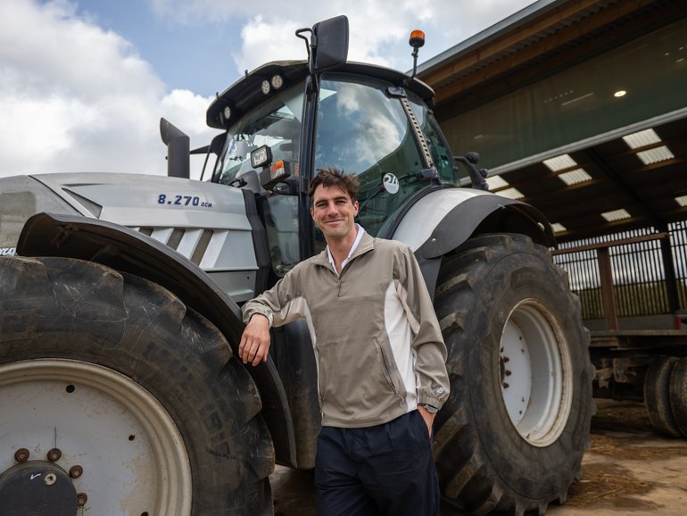 Pat Cummins during a visit to Jeremy Clarkson's Diddly Squat farm.