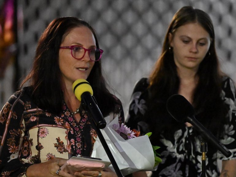 Pheobe’s mother Kylie Johnson and sister Kaylea spoke at the vigil. NewsWire / Paul Beutel