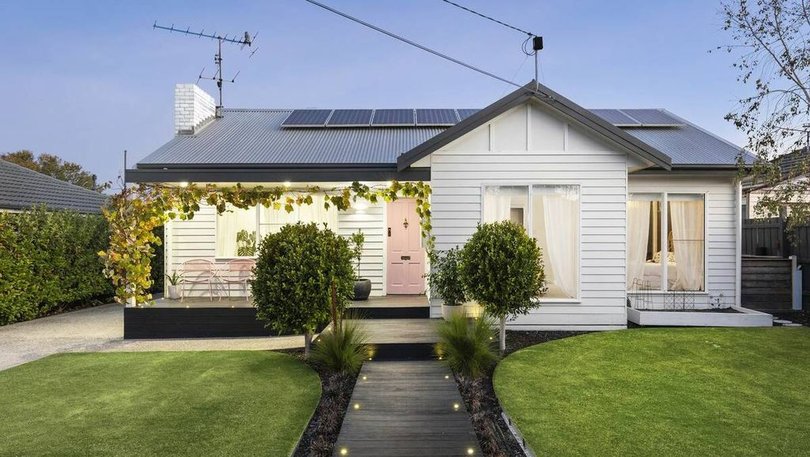 The modernised Geelong abode proved a powerful drawcard at 25 Davis St.