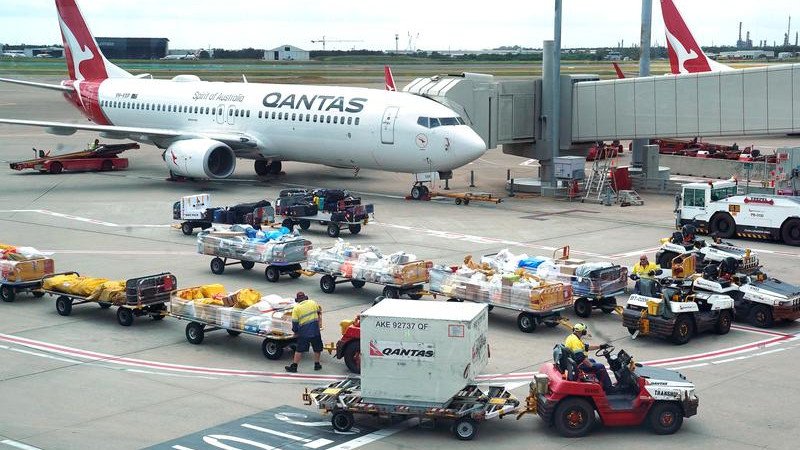 A Qantas flight has been forced to make a “dramatic” diversion to Baku in Azerbaijan, leaving hundreds of passengers stranded.