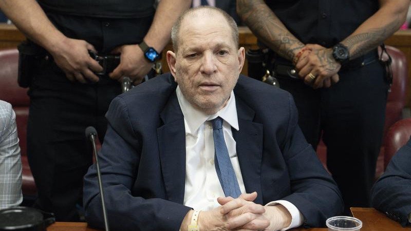 A jury foreperson in Harvey Weinstein's trial spoke to the judge about a "not very good" situation.