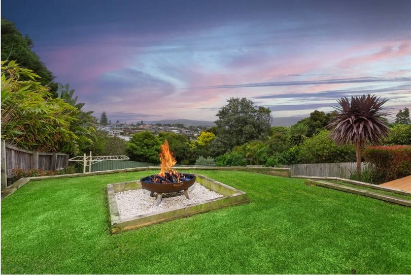 21 Tasman Drive, Gerringong sold for $4.275 million.