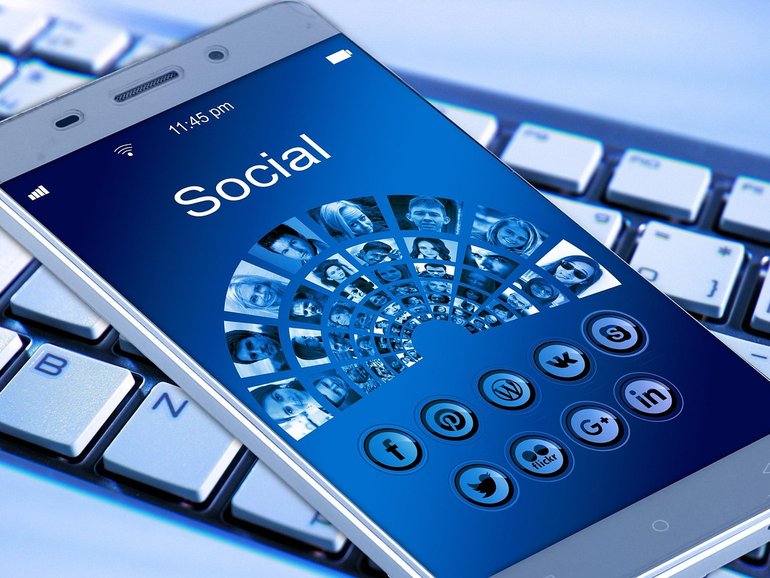 Social media influencers are targeting people and pushing financial advice without a licence or registered product.