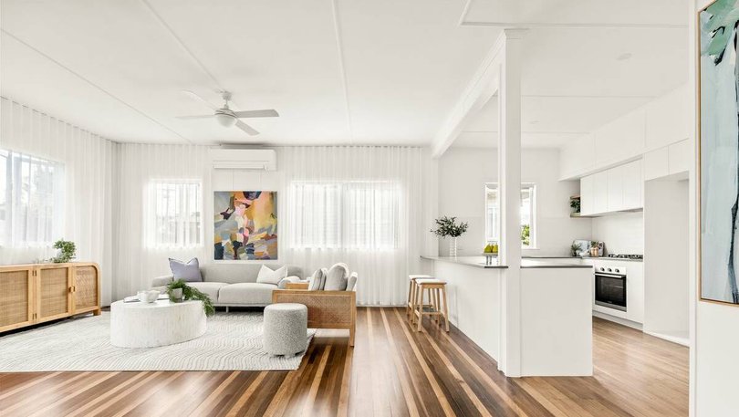 SOLD: 73 Mawson Street, Stafford Heights, QLD 4053