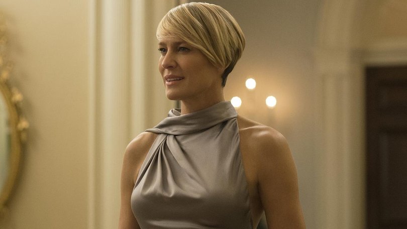 Robin Wright says getting equal pay to Kevin Spacey on Netflix's House of Cards was "difficult". (AP PHOTO)