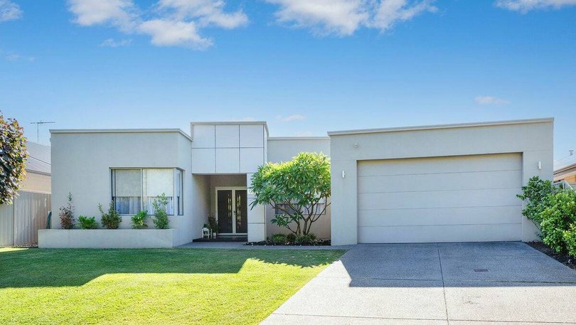 SOLD: 14 Monash Way, Abbey, WA 6280