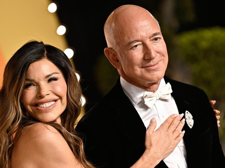 Inside Bezos and Lauren Sánchez lavish wedding plans.