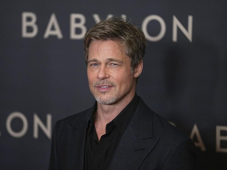 Brad Pitt has opened up about his experience with Alcholics Anonymous.