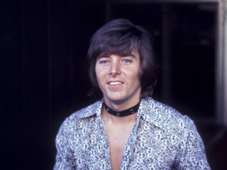 A beloved figure who captured hearts as a teen idol before dedicating decades to helping others has passed away peacefully at age 81.