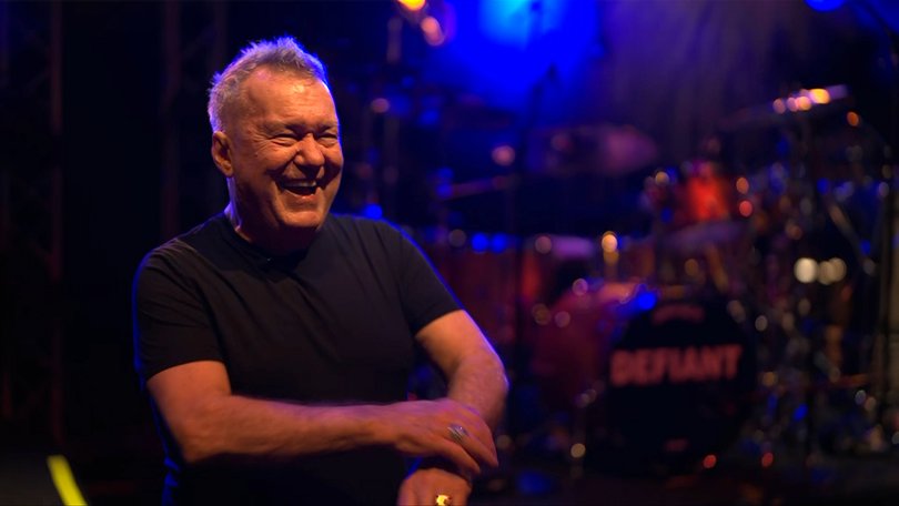 Chris Reason’s interview with Australian singer Jimmy Barnes.