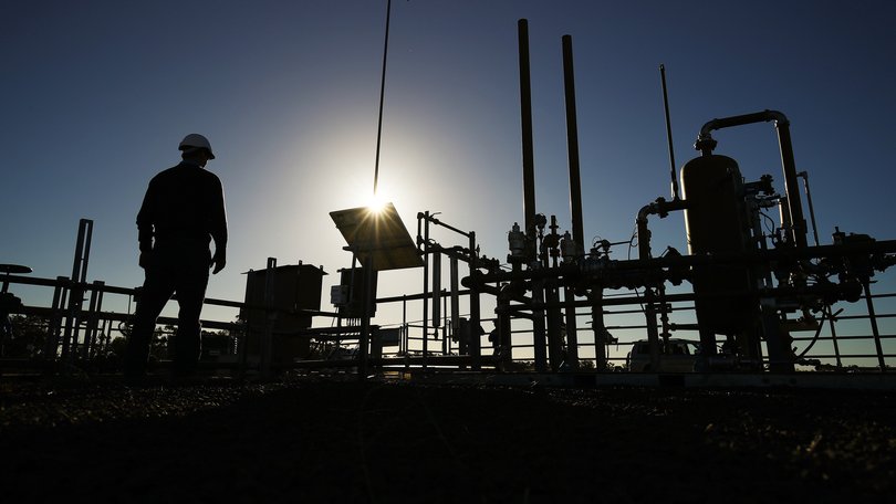 Now that it’s reviewing LNG, the government could now secure lower costs for householders, an expert says.