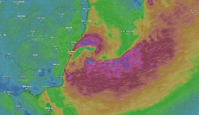 The ‘bomb cyclone’ approaching Sydney. 