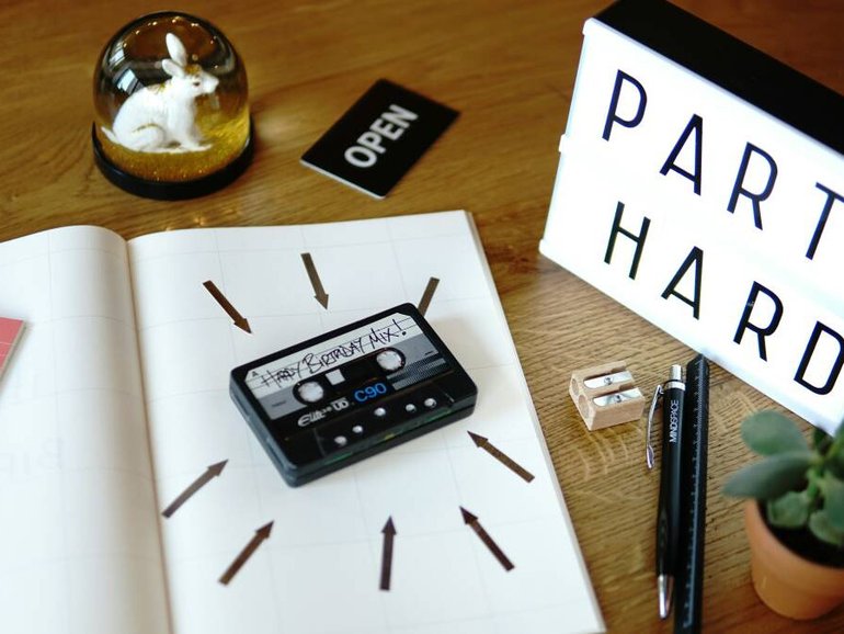 Mixtapes your love language? Chances are you're house hunting. Pic by Mindspace Studio on Unsplash