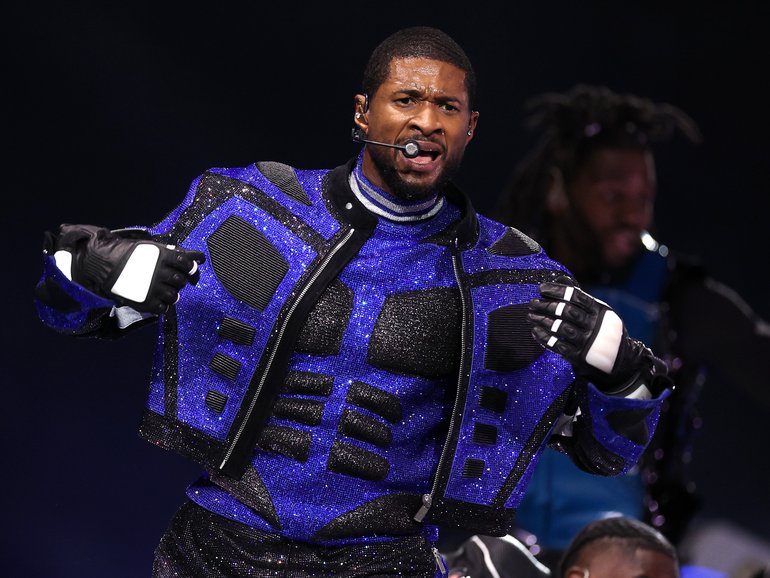 Usher has cancelled his Australian tour. 