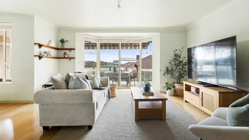 SOLD: 1/190 Sydney Road, Fairlight, NSW 2094