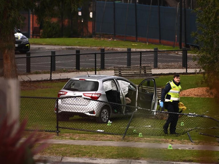 A man has died from injuries sustained in a collision that also killed a 59-year-old woman. (Joel Carrett/AAP PHOTOS)