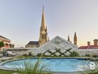 A pool with a view in Bendigo.