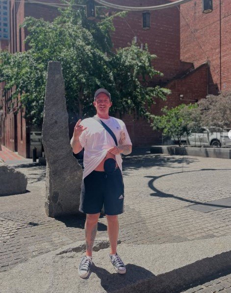 “I was angry, lost, didn’t want to go anywhere or see anyone. Life felt like a dead end. Today, I can finally say, I love my life. I’m genuinely happy.”