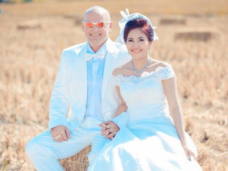 Perth man Michael Shane Caola (left) was found dead in an apartment in Thailand.