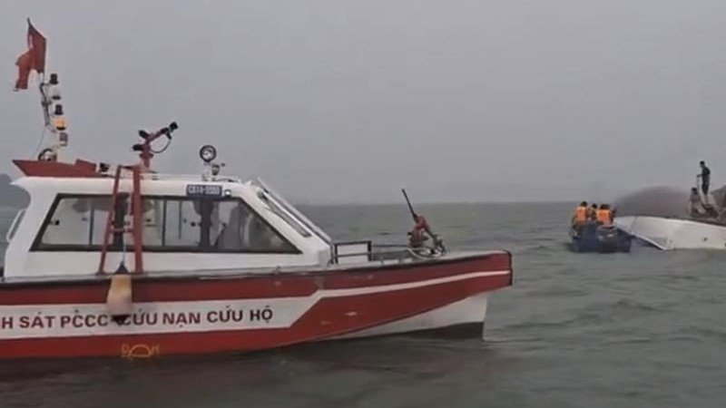 A tourist boat in Halong Bay reportedly turned upside down because of strong winds.