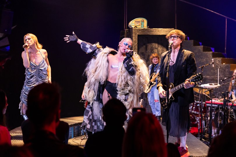 Stephen Trask onstage with the Australian cast of Hedwig and the Angry Inch.