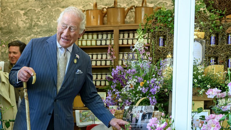 It has been revealed that 11 out of 12 full-time gardeners have downed tools in the past year, poor working conditions revealed.