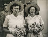The Gilmore sisters pictured on the steps of Wahroonga. Picture via Queenlsand State Library